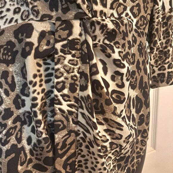 L.N.V. Cheetah Print Blouse - Picture 4 of 7